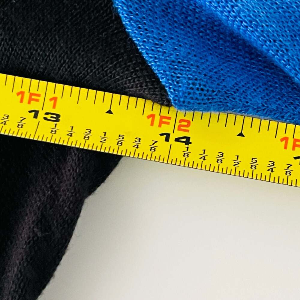 WHETHERLY Blue And Black Colorblock Long Sleeve V-Neck Sweater - Picture 8 of 8